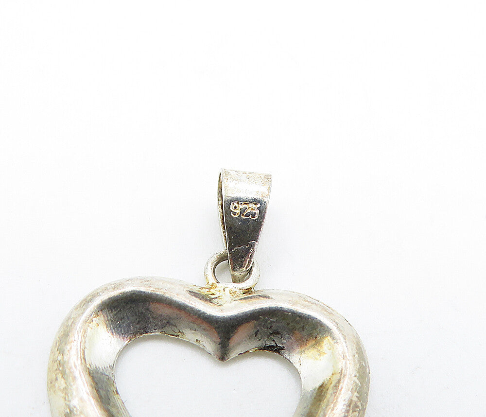 925 Sterling Silver  Vintage Petite Minimalist Open Love Heart Pendant  PT2646