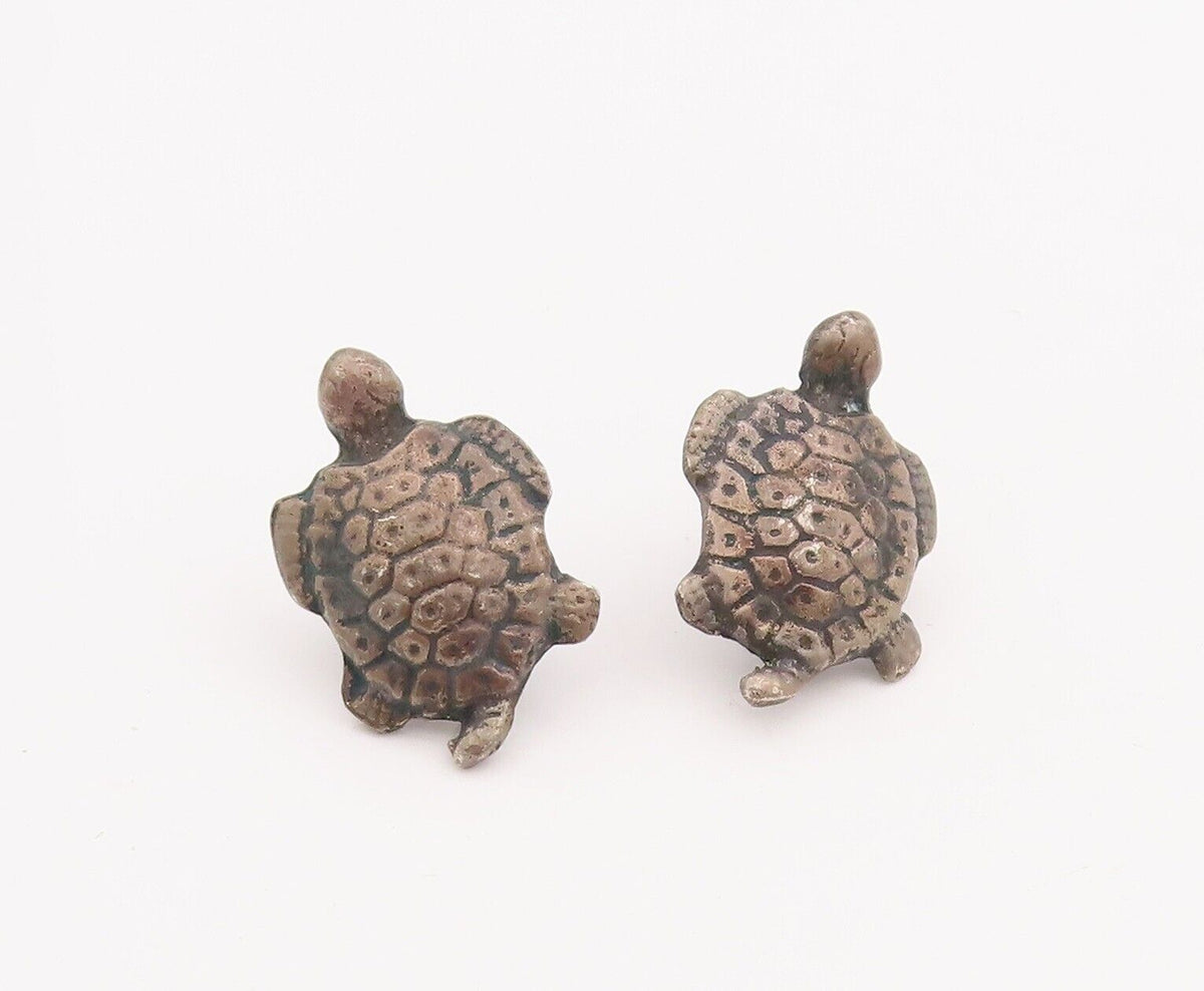 925 Sterling Silver Vintage Earrings Solid Carved Turtle  EG13095