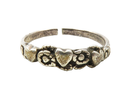 925 Sterling Silver  Vintage Love Heart Floral Motif Band Ring Sz 8.5  RG12203