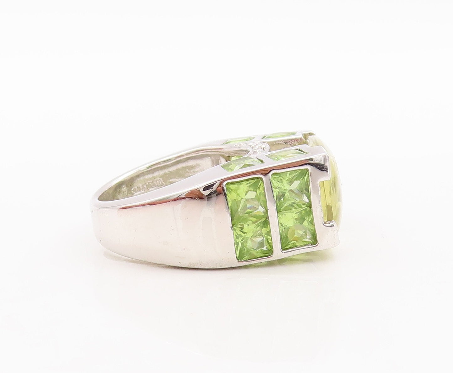 925 Sterling Silver Vintage Ring Cube Cut Peridot & Diamonds Inlay  Sz 6 RG29564