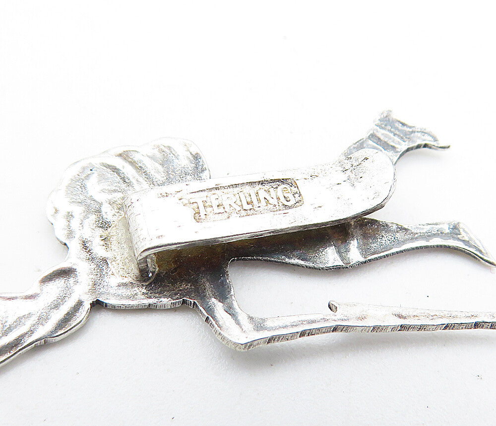 925 Sterling Silver  Vintage Shiny Petite Traveling Man Motif Tie Clip  TR1202