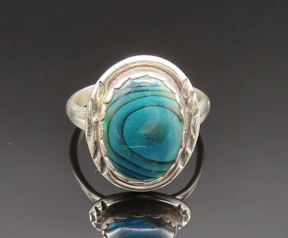 SOUTHWESTERN 925 Silver Vintage Etched Inlaid Oval Abalone Ring Sz 7 RG24892
