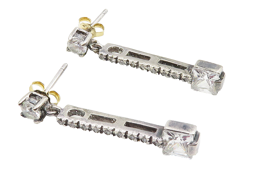 925 Sterling Silver  Sparkling Cubic Zirconia Vertical Dangle Earrings  EG5724