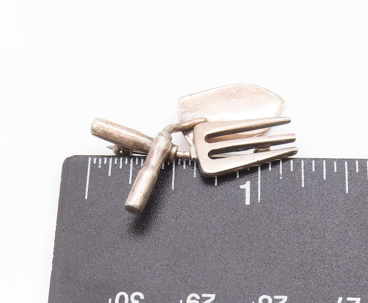925 Sterling Silver Vintage Brooch Pin Weeder & Trowel Gardening Tools  BP10651