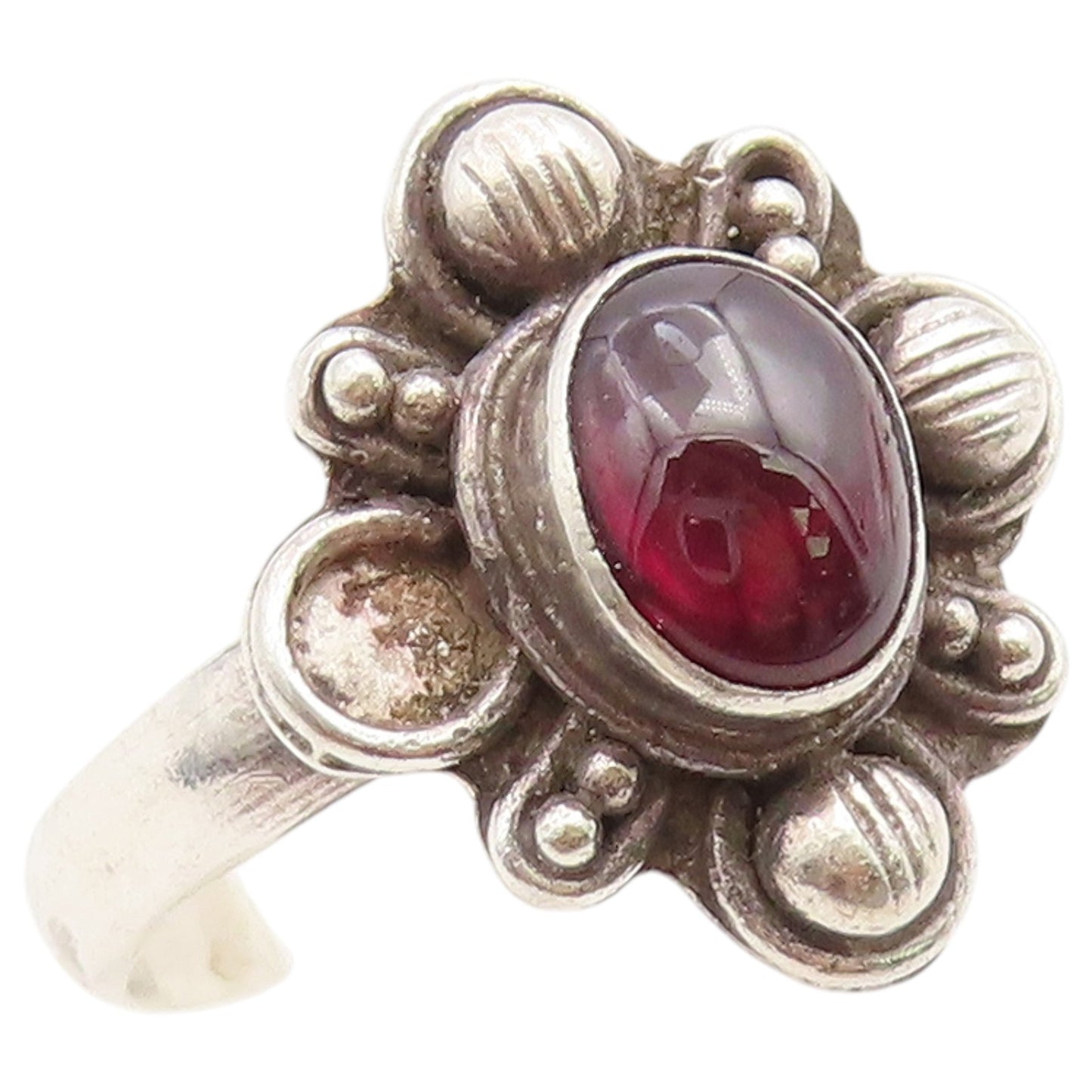 925 Sterling Silver Vintage Ring Cabochon Garnet Bohemian Flower  Sz 7  RG36670