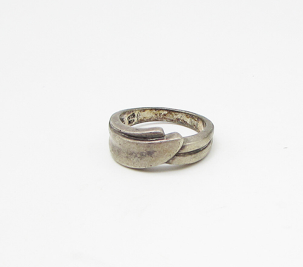 925 Sterling Silver  Vintage Wrapped Band Ring Sz 8.5  RG3087