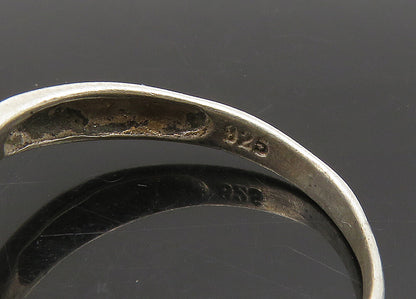 925 Sterling Silver  Vintage Shiny Smooth Swirl Band Ring Sz 7  RG21837