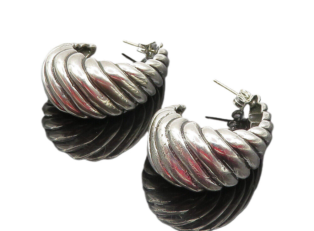 BEAU 925 Sterling Silver  Vintage Shiny Fluted JHoop Earrings  EG4688