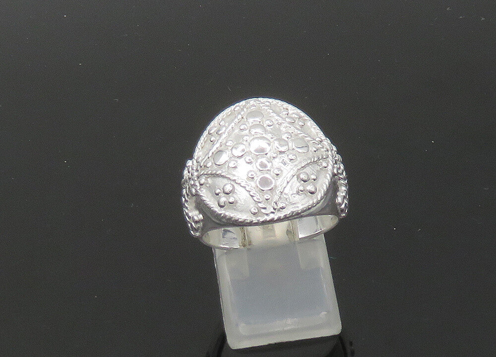 925 Sterling Silver  Vintage Shiny Twist Patterned Band Ring Sz 8  RG21562