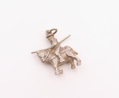 925 Sterling Silver  Vintage Petite Knight On Horse Motif Pendant  PT17308