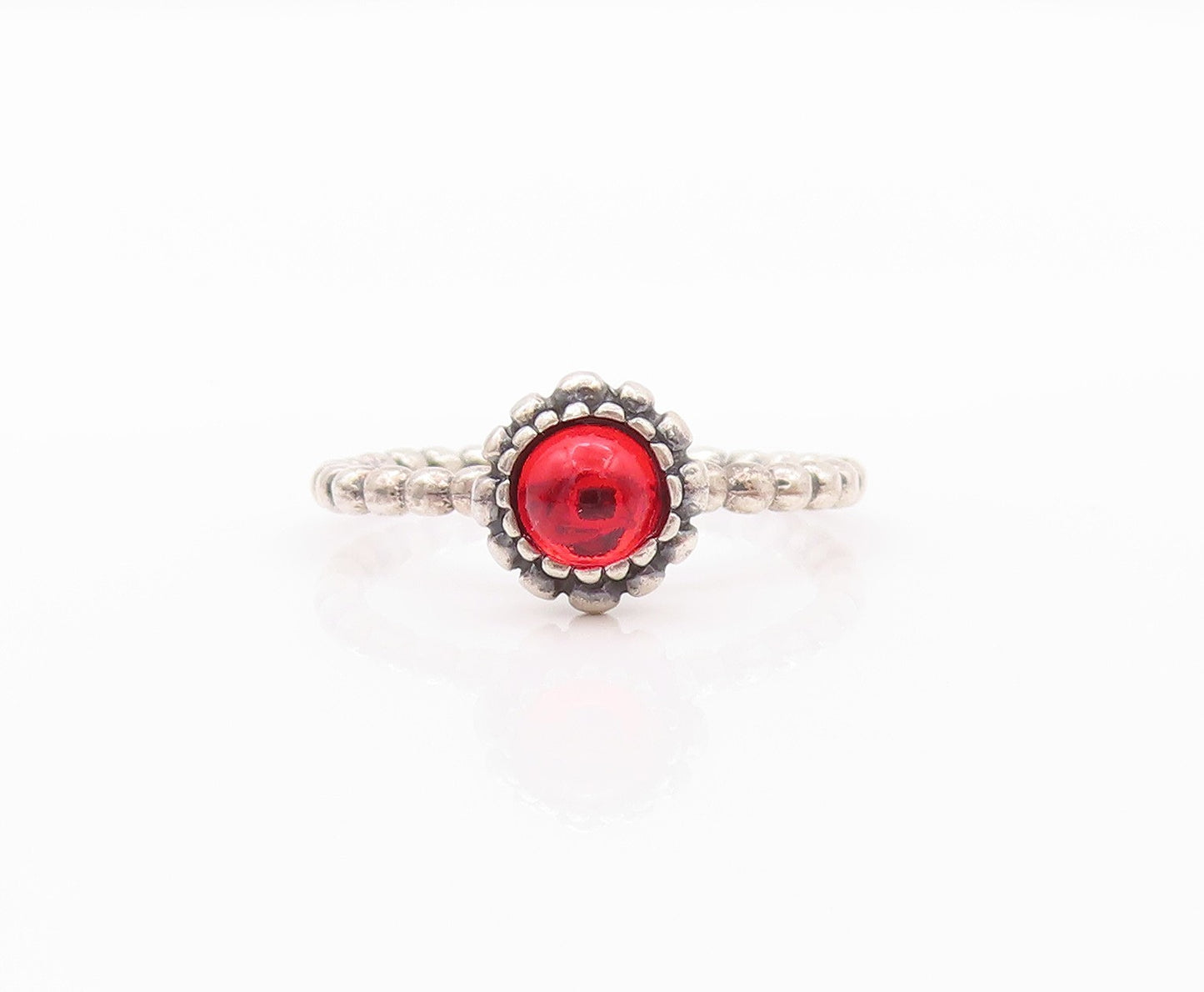 925 Sterling Silver Vintage Ring Red Cabochon Gemstone Flower  SZ 8  RG32236