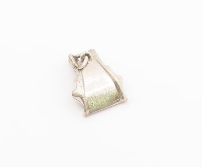 925 Sterling Silver  Vintage Shiny Petite Building Drop Pendant  PT17897