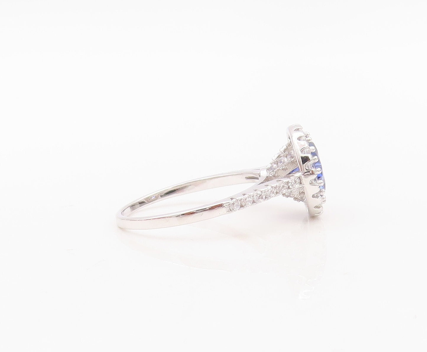 925 Sterling Silver Vintage Ring Round Sapphire & CZ Wedding Ring Sz 7.5 RG30144