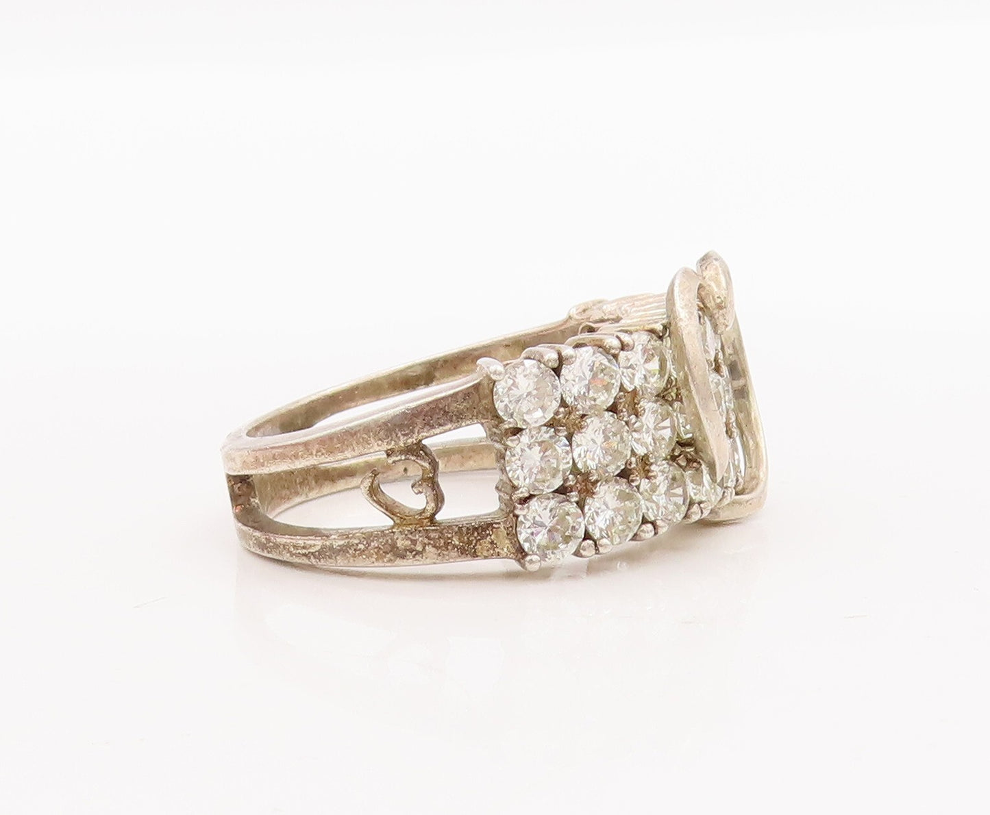 925 Sterling Silver Vintage Ring Round Topaz Beaded Carved Heart  Sz 9  RG29125