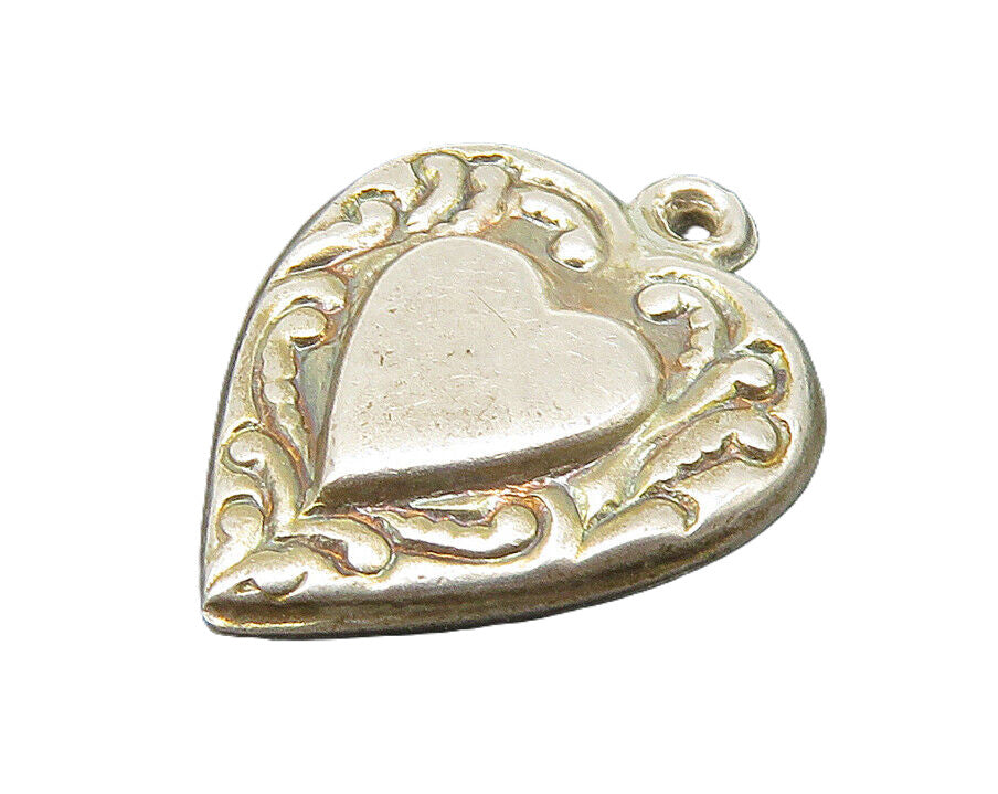 925 Sterling Silver  Vintage Antique Shiny Swirl Love Heart Pendant  PT17797