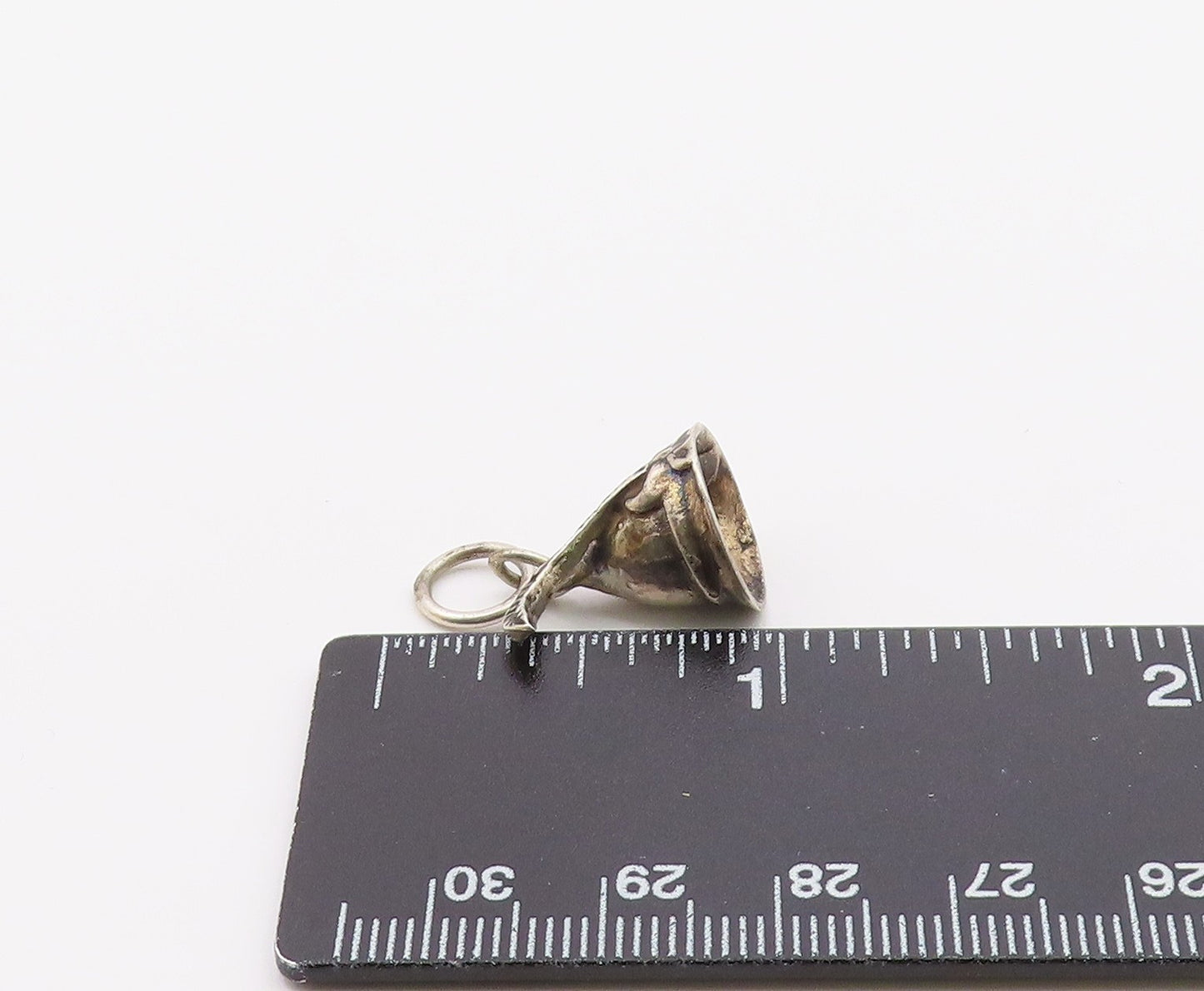 925 Sterling Silver  Vintage Dark Tone Robbin Hood Hat Pendant  PT16726