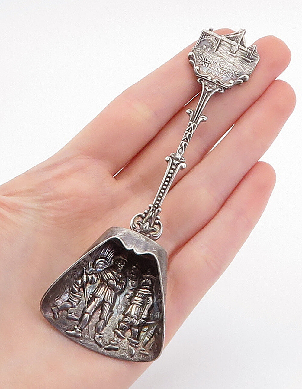 HOLLAND 925 Silver  Vintage Antique Golden Gate Bridge Sugar Spoon  TR1126