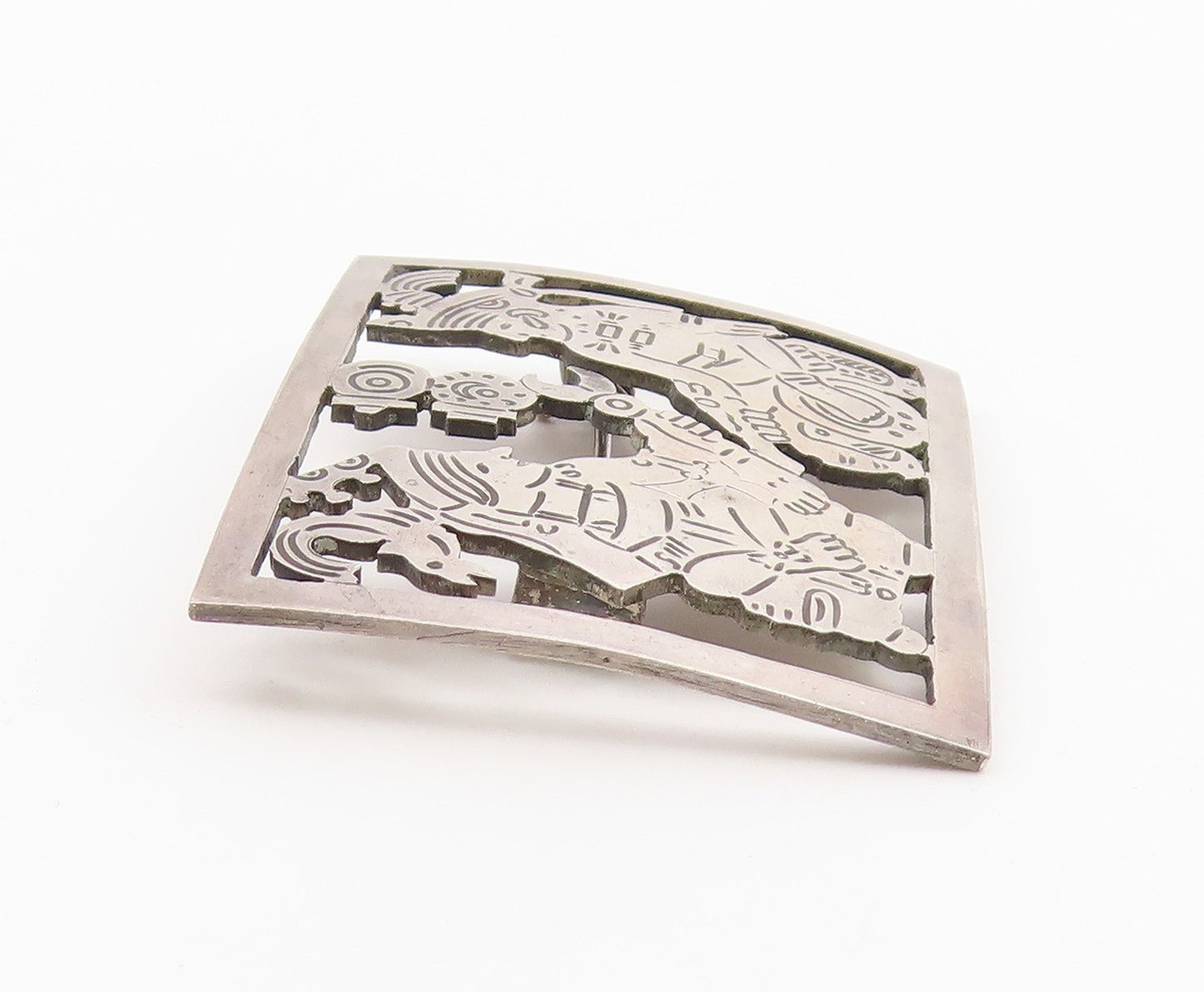 925 Sterling Silver  Vintage Etched Traditional Figures Brooch Pin  BP4053