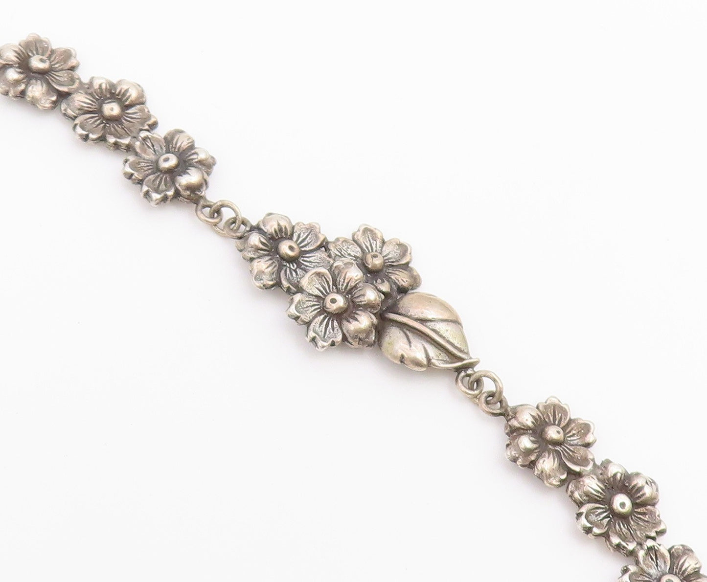 925 Sterling Silver Vintage Necklace Classic Botanical Floral Motif Link  NE4889