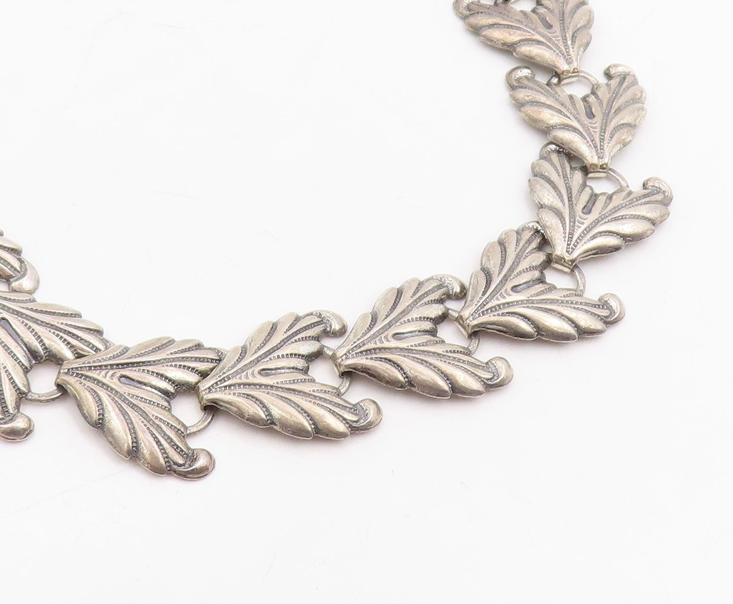 925 Sterling Silver Vintage Necklace DANECRAFT Etched Leaf Motif Collar  NE4761