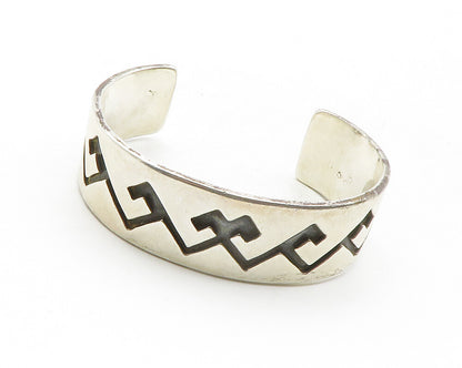 925 Sterling Silver  Vintage Oxidized Pattern Chiseled Cuff Bracelet  BT4829