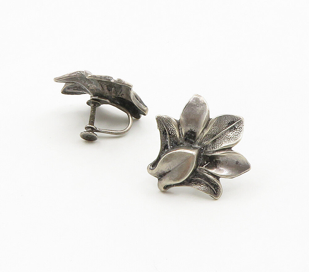 925 Sterling Silver  Vintage Dark Tone Flower Motif Non Pierce Earrings EG8000