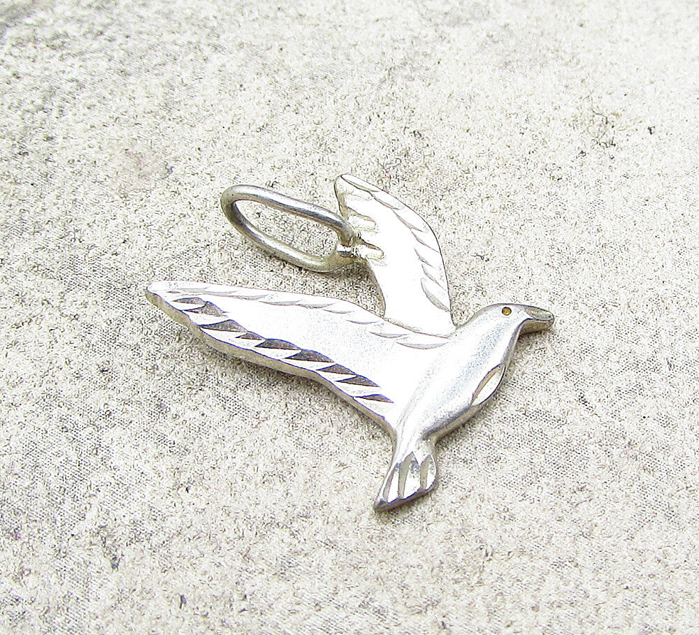 925 Sterling Silver  Vintage Flying Bird Drop Pendant  PT1756