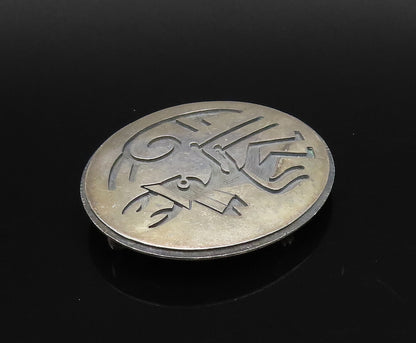 ZUNI NAVAJO 925 Silver  Vintage Carved Warrior Round Brooch Pin  BP10044