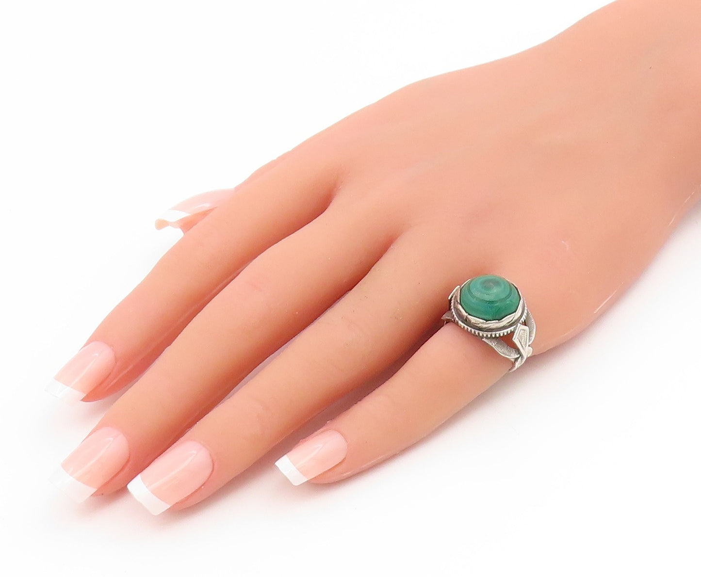 925 Sterling Silver Vintage Ring Cabochon Malachite Feather Motif  Sz 5  RG35172