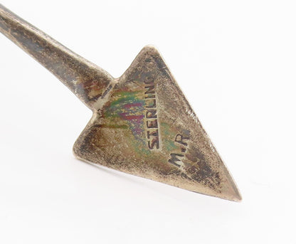 925 Sterling Silver Vintage Southwestern Dark Tone Cutout Arrow Stand TR3897