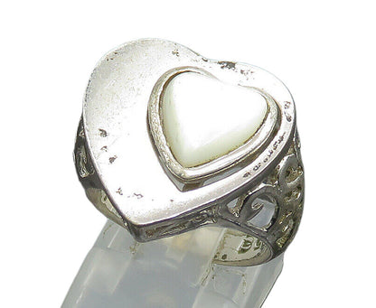 925 Sterling Silver  Vintage Mother Of Pearl Heart Cocktail Ring Sz 7  RG19939