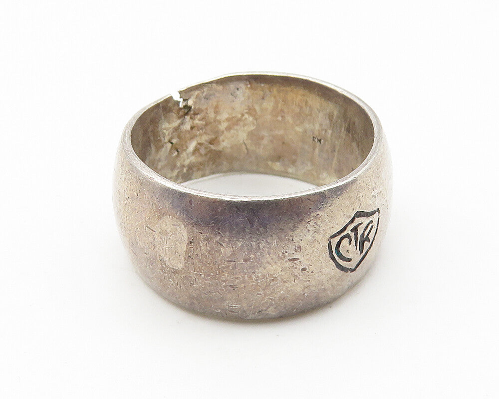 925 Sterling Silver  Vintage Dark Tone CTR Etched Band Ring Sz 7  RG10607
