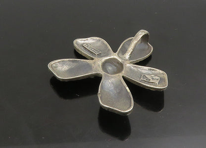 SILPADA 925 Silver  Vintage Dark Tone Hammered Flower Motif Pendant  PT19143