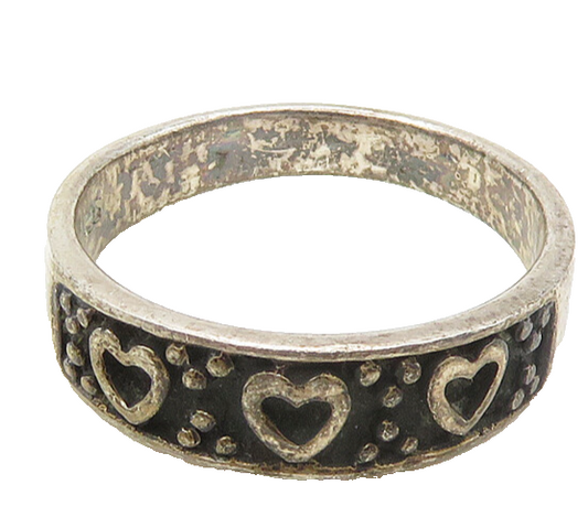 925 Sterling Silver  Vintage Oxidized Love Hearts Band Ring Sz 8  RG18892