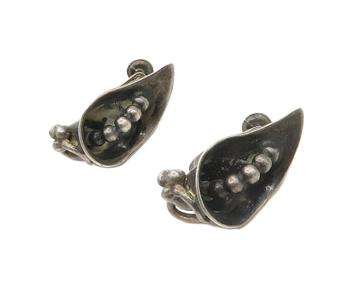 925 Sterling Silver  Vintage Dark Tone Flower Non Pierce Earrings  EG9087