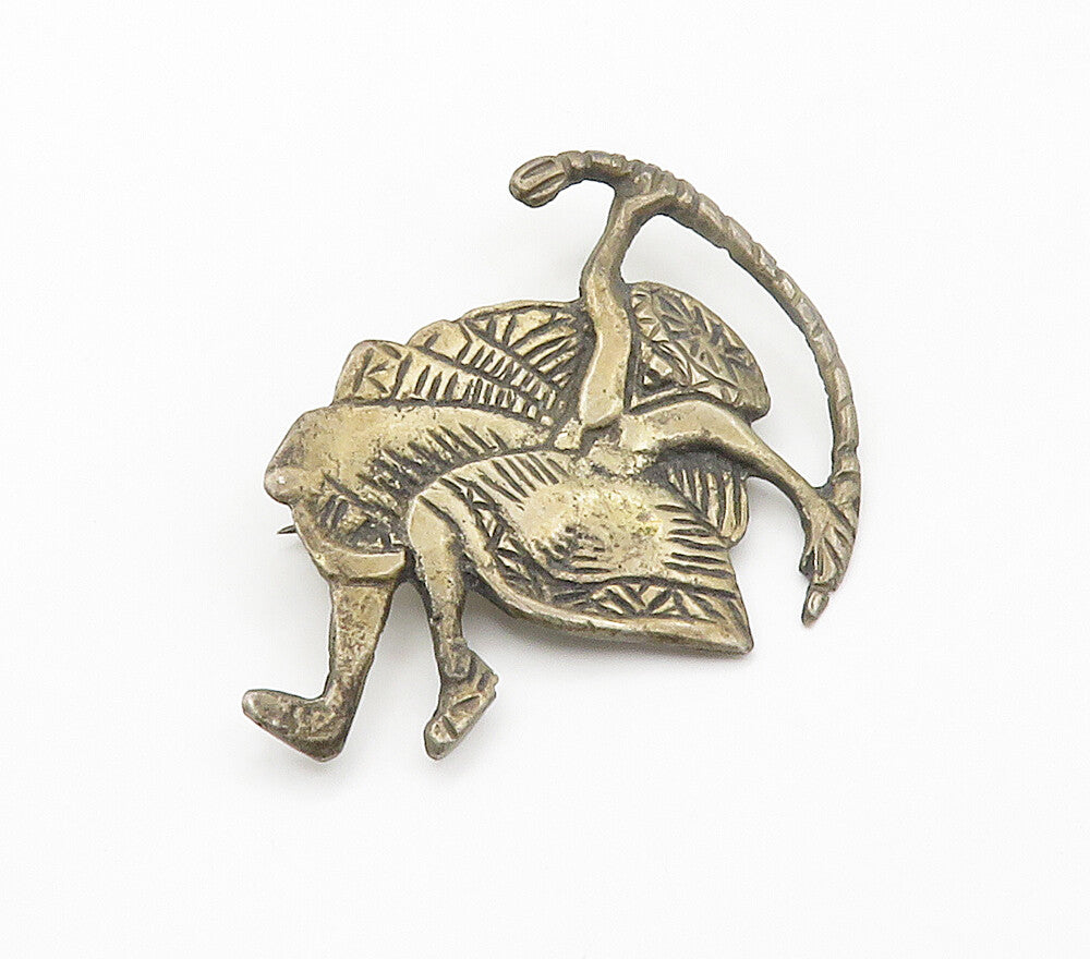 PERU 925 Silver  Vintage Dancing Person Etched Detail Brooch Pin  BP5993