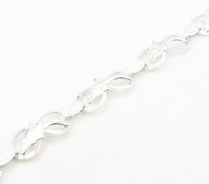 925 Sterling Silver  Shiny Leaping Dolphin Animal Motif Chain Bracelet  BT6184