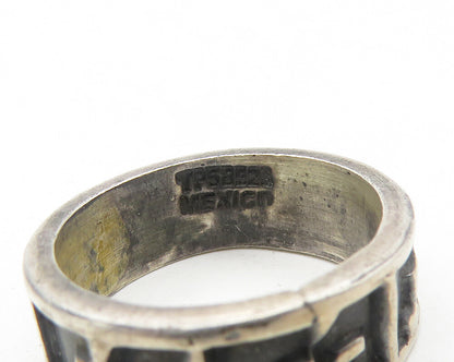 925 Sterling Silver  Vintage Oxidized Pattern Round Band Ring Sz 5  RG10927