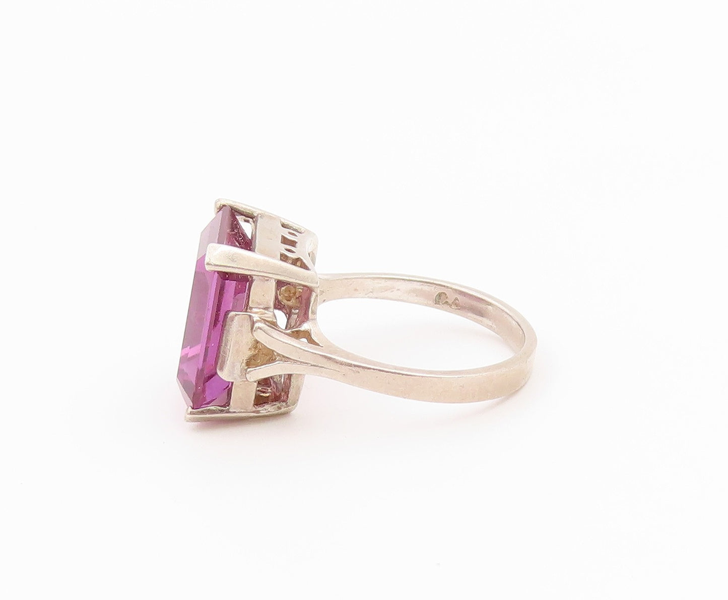 925 Sterling Silver Vintage Ring Classic Pink Topaz Solitaire  Sz 7.5  RG36424