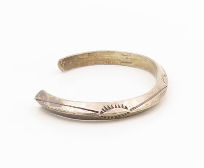 925 Sterling Silver Vintage Bracelet NAVAJO Engraved Knife Edge Cuff  BT11587