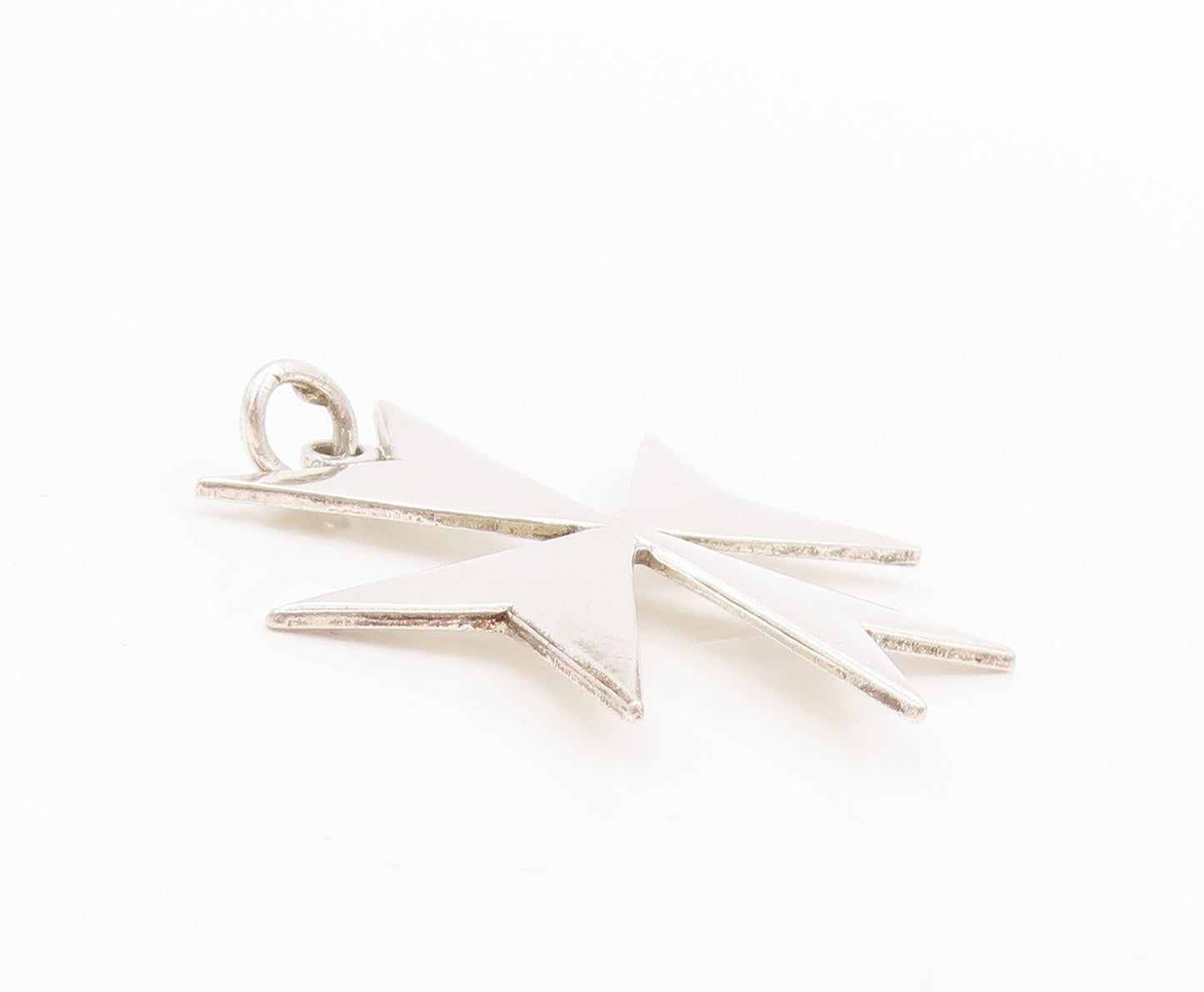 925 Sterling Silver Vintage Pendant Designer Cutout Pointed Flower  PT23916