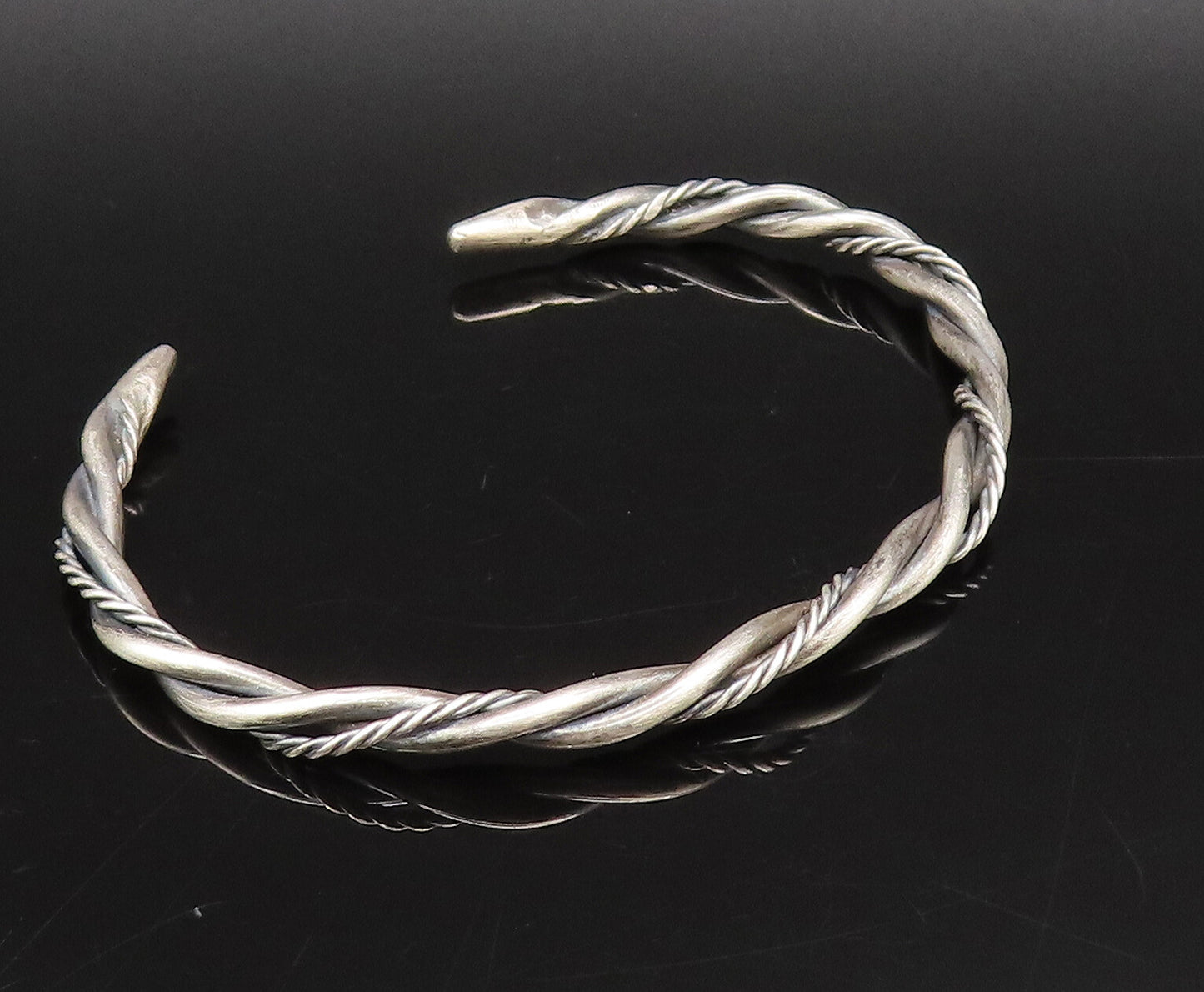 925 Sterling Silver  Vintage Minimalist Twisted Cable Cuff Bracelet  BT9729