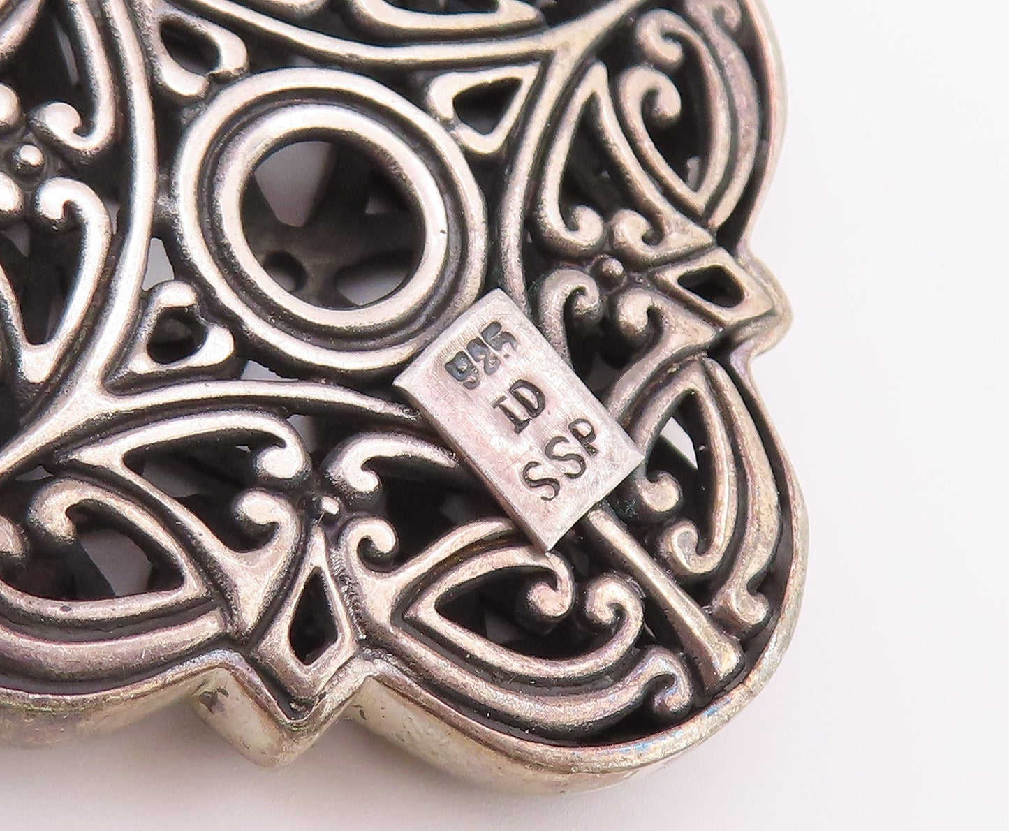 925 Sterling Silver Vintage Pendant Gothic Hearts Scrollwork Holy Cross  PT26388