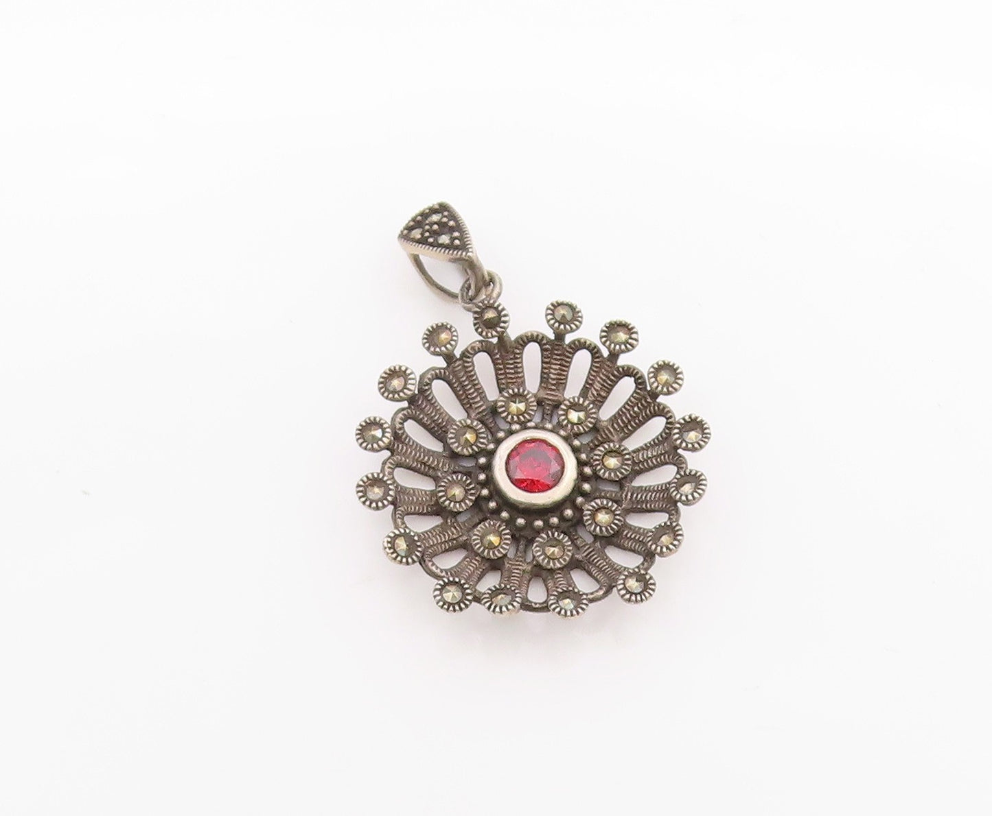 925 Sterling Silver Vintage Pendant Antique Design Cutout Garnet Flower  PT24595