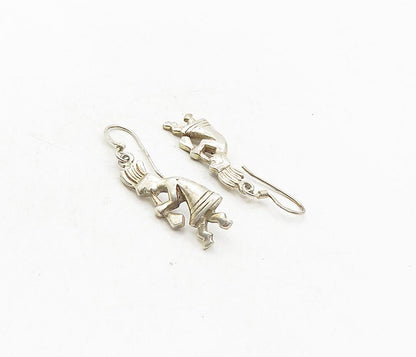 925 Sterling Silver  Vintage Petite Kokopelli Dancer Dangle Earrings  EG4893