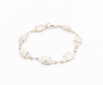 925 Sterling Silver  Vintage Textured Graduated Square Chain Bracelet  BT7037