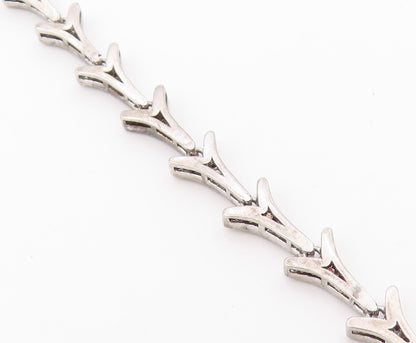 925 Sterling Silver Vintage Necklace CZ Classic Interlocking V Link Chain NE4916