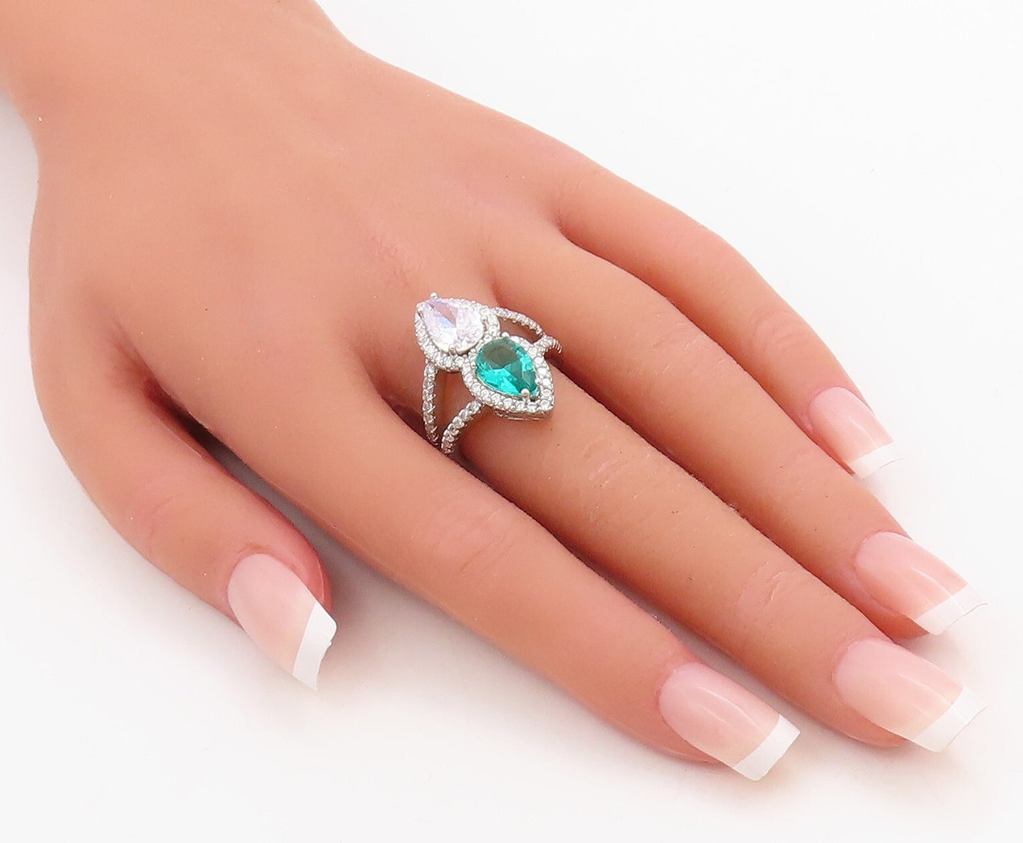 925 Sterling Silver Vintage Ring Designer Drop Sea Green & White CZ Sz 7 RG30735