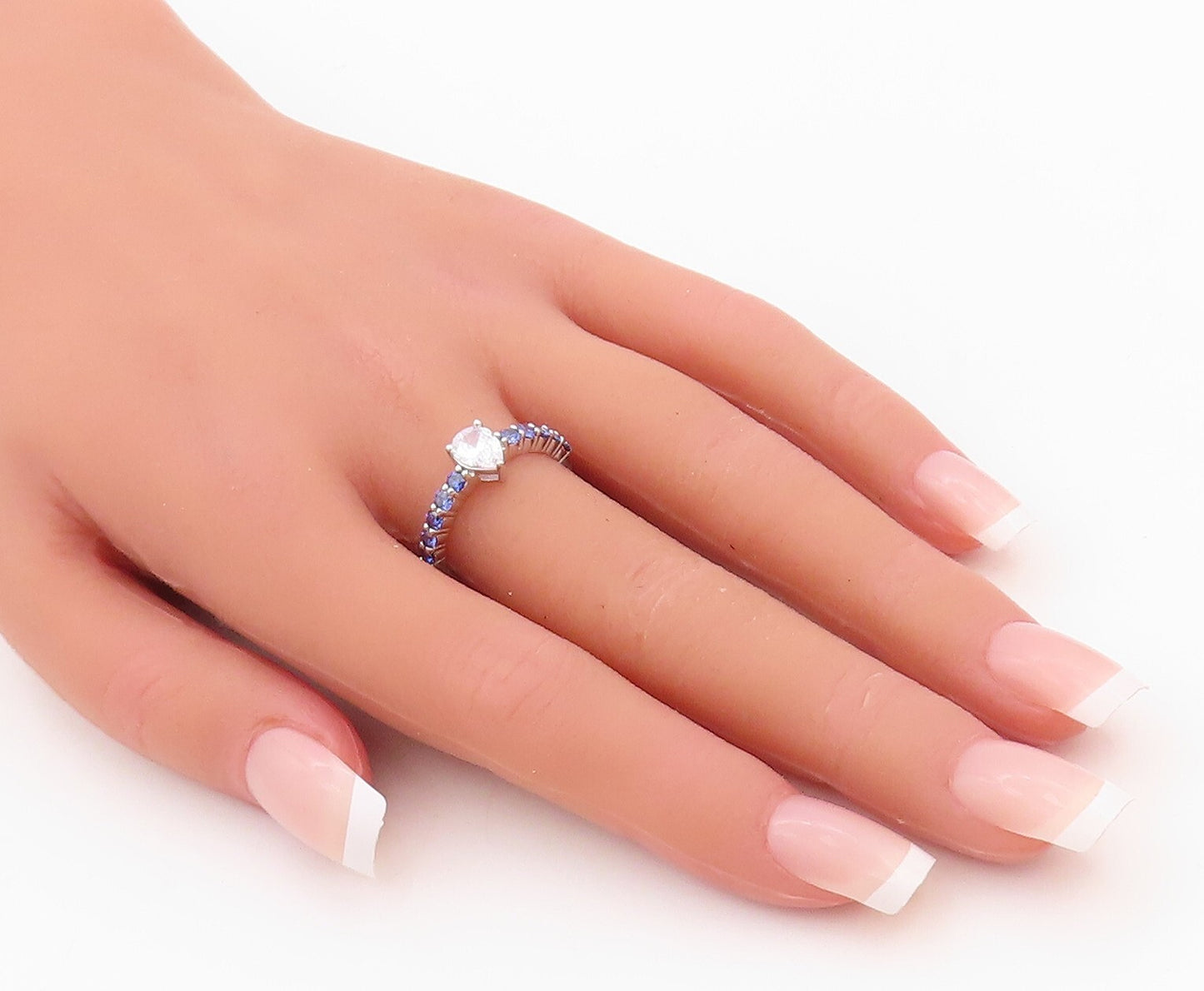 925 Sterling Silver Vintage Ring Drop Cut CZ Round Sapphire Band  Sz 7 RG30143