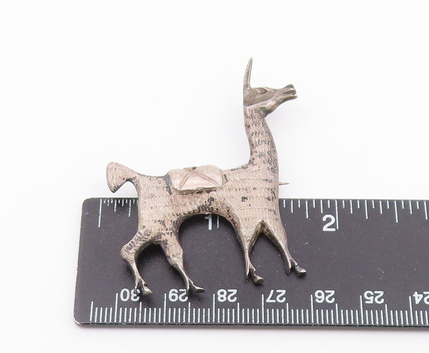 925 Sterling Silver  Vintage Antique Dark Tone Alpaca Motif Brooch Pin  BP3128